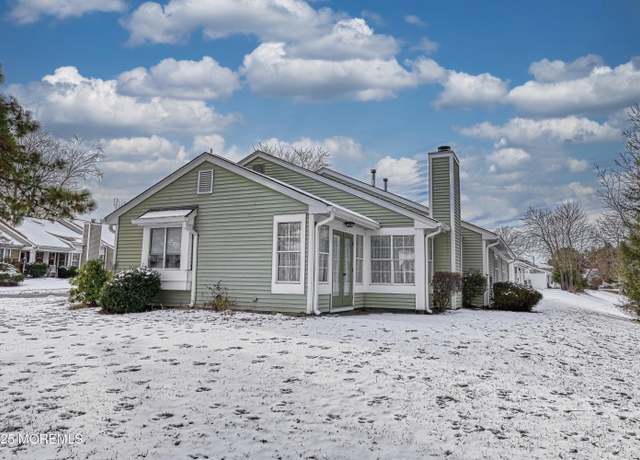 Property at 1048 Buckingham Dr Unit B, Manchester, NJ 08759, 2 beds, 2 baths