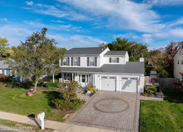 Property at 46 Markwood Dr, Howell, NJ 07731, 4 beds, 2.5 baths