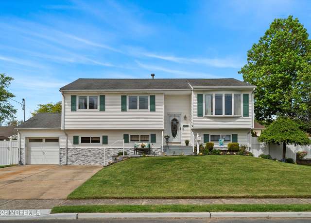 Property at 18 Lake Ave, Hazlet, NJ 07730, 4 beds, 2 baths