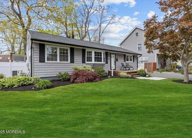 Property at 233 Passaic Ave, Point Pleasant, NJ 08742, 3 beds, 2 baths