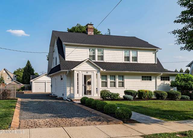Property at 32 Woodbine Ave, Little Silver, NJ 07739, 3 beds, 2 baths