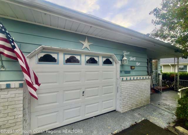 Property at 331 Saint Thomas Dr, Toms River, NJ 08757, 2 beds, 1 bath