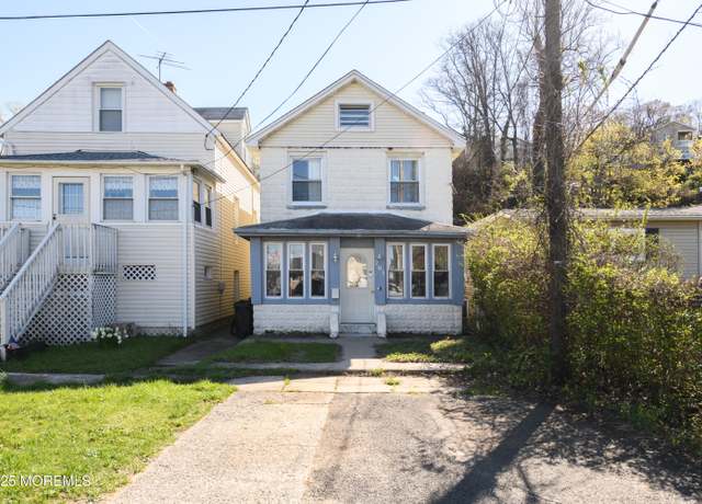 Property at 203 Shore Dr, Highlands, NJ 07732, 3 beds, 2 baths