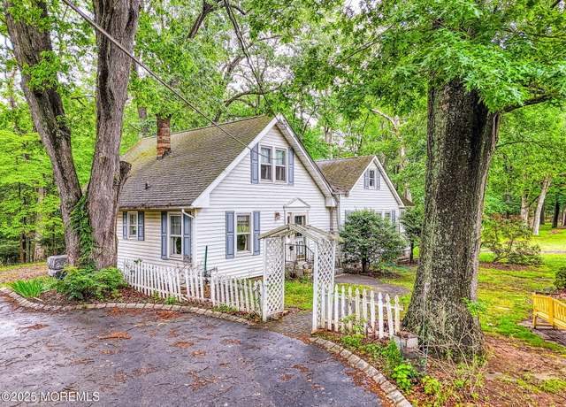 Property at 94 Topanemus Ln, Freehold, NJ 07728, 3 beds, 1 bath