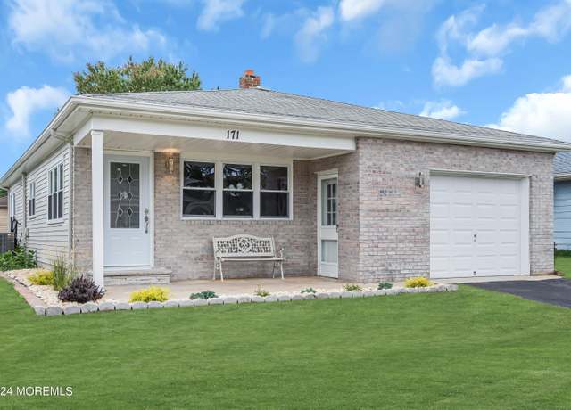 Property at 171 Biabou Dr, Toms River, NJ 08757, 2 beds, 2 baths