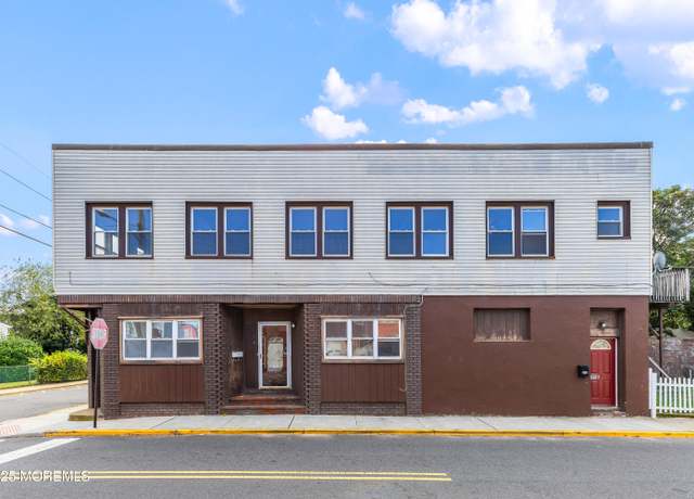 Property at 35 4th St, Highlands, NJ 07732, 4 beds, 2 baths