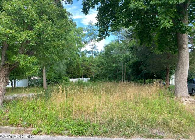 Property at 26 Ridgeway St, Barnegat, NJ 08005