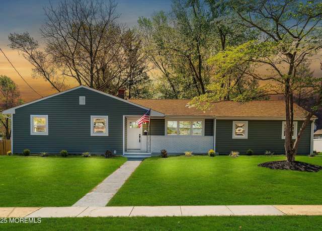 Property at 15 Springhill Dr, Howell, NJ 07731, 3 beds, 1.5 baths
