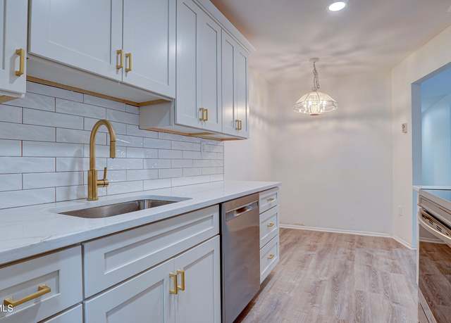 Property at 119 Amberly Dr Unit E, Manalapan, NJ 07726, 2 beds, 1.5 baths