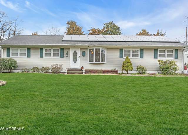 Property at 404 Adamston Rd, Brick, NJ 08723, 3 beds, 2 baths