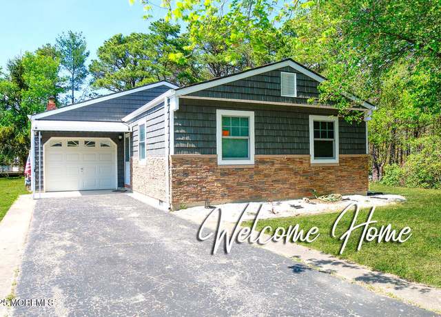 Property at 52 Normanton Ct, Toms River, NJ 08757, 2 beds, 2 baths