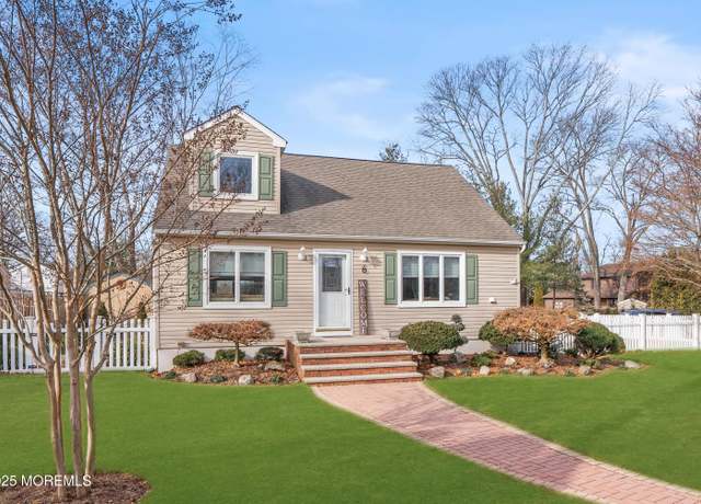 Property at 6 Arlington St, Oakhurst, NJ 07755, 4 beds, 2.5 baths