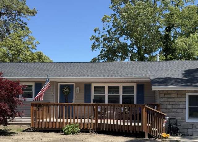 Property at 461 Newport Rd, Forked River, NJ 08731, 3 beds, 2 baths
