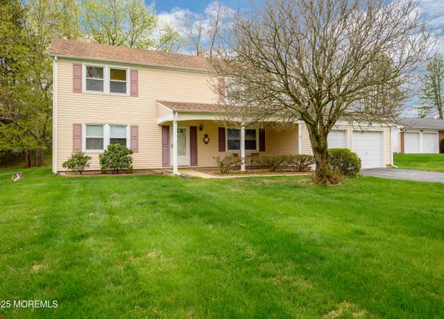 Property at 20 Edwards Ln, Manalapan, NJ 07726, 3 beds, 2.5 baths