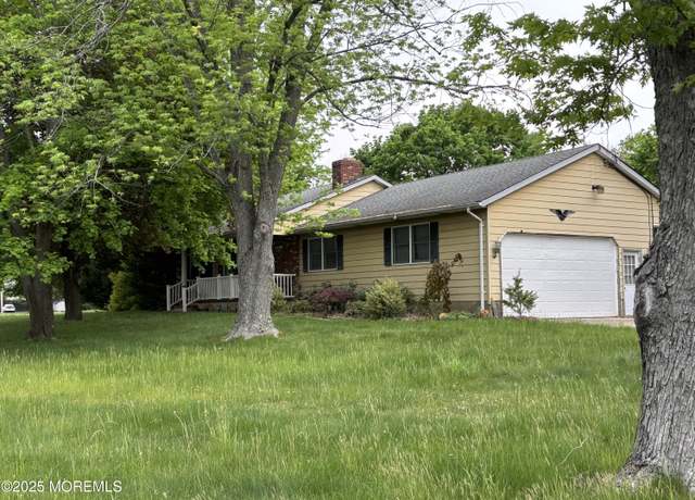 Property at 1803 Old Freehold Rd, Toms River, NJ 08755, 3 beds, 2 baths