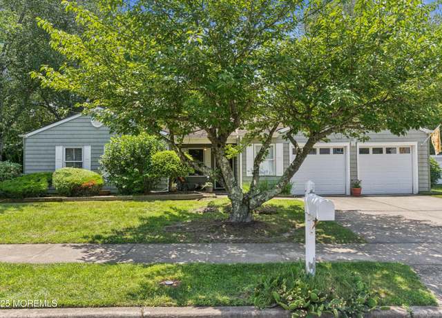 Property at 7 Plymouth Dr, Howell, NJ 07731, 3 beds, 2 baths
