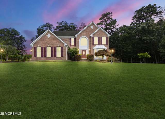 Property at 10 Cleveland Ct, Jackson, NJ 08527, 4 beds, 2.5 baths