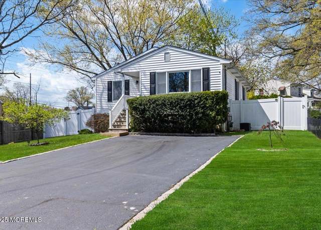 Property at 713 Private Ln, Union Beach, NJ 07735, 3 beds, 1 bath