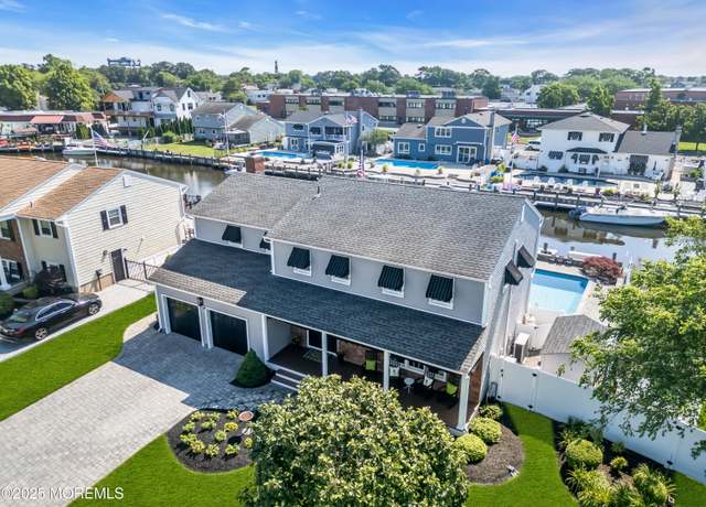 Property at 1510 Bel Aire Ct E, Point Pleasant, NJ 08742, 4 beds, 2.5 baths