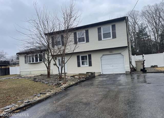 Property at 69 Mallard Rd, Bayville, NJ 08721, 4 beds, 1.5 baths