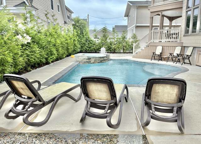 Property at 7463 Ocean Dr, Avalon, NJ 08202, 5 beds, 3 baths