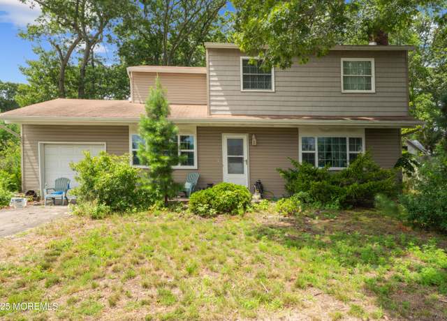 Property at 334 Alden St, Brick, NJ 08723, 4 beds, 1.5 baths