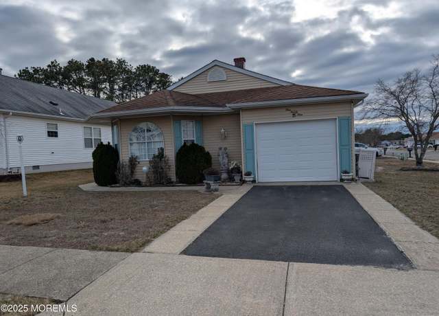 Property at 199 Canterbury Ln, Toms River, NJ 08757, 2 beds, 2 baths
