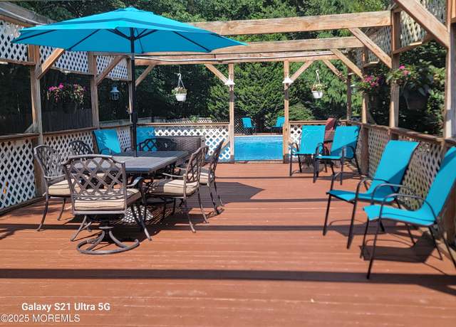 Property at 437 Harmony Rd, Jackson, NJ 08527, 4 beds, 2 baths