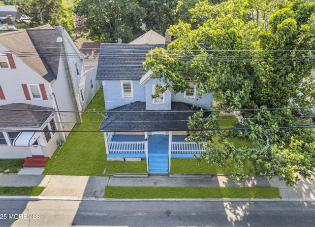 Property at 331 Hawthorne Ave, Point Pleasant Beach, NJ 08742, 4 beds, 2 baths