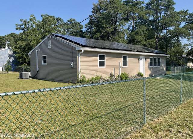 Property at 208 Wichita Trl, Browns Mills, NJ 08015, 3 beds, 1 bath