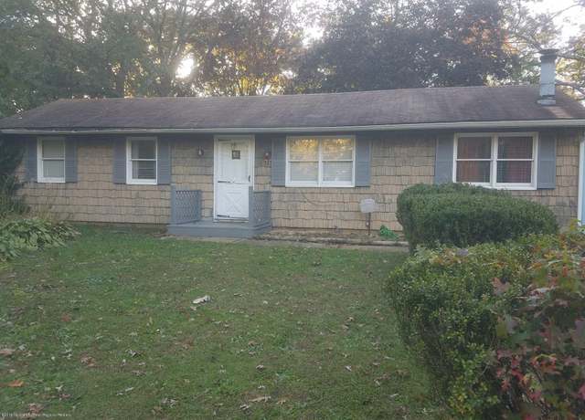 Property at 1318 Stark St, Lakewood, NJ 08701, 3 beds, 2.5 baths