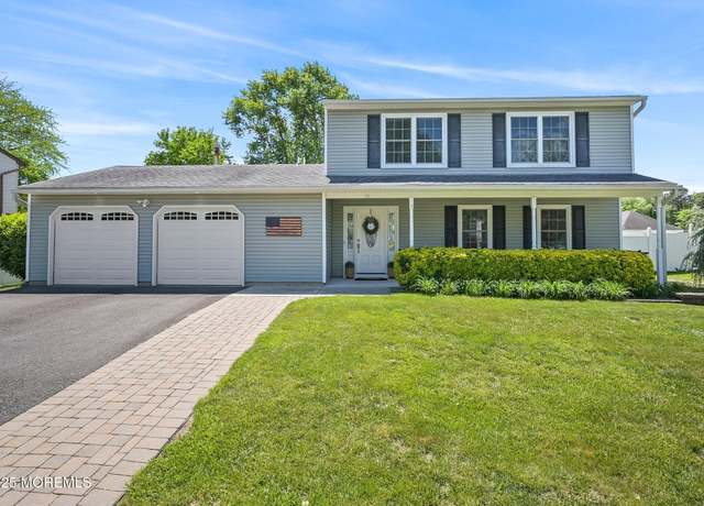 Property at 15 Peachstone Rd, Howell, NJ 07731, 3 beds, 2.5 baths