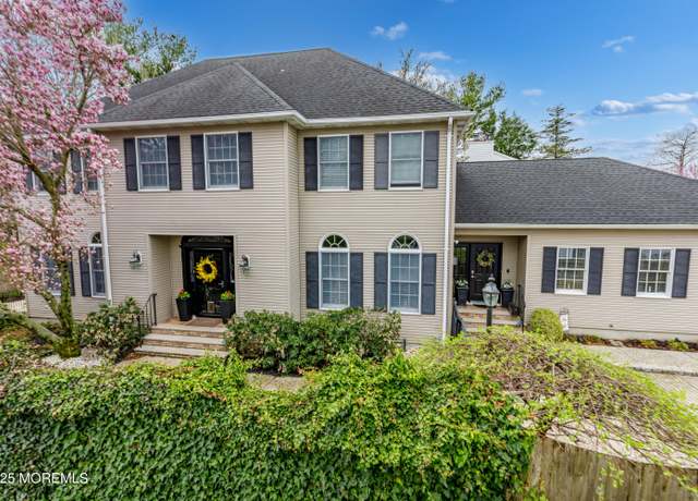 Property at 1806 State Route 71, Spring Lake Heights, NJ 07762, 6 beds, 3.5 baths