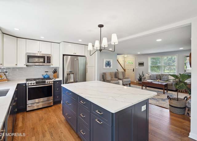 Property at 177 Cambridge Ave, Fair Haven, NJ 07704, 3 beds, 2 baths