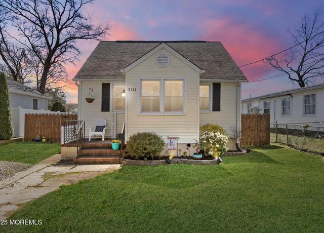 Property at 3111 Victor Ave, Toms River, NJ 08753, 3 beds, 1 bath