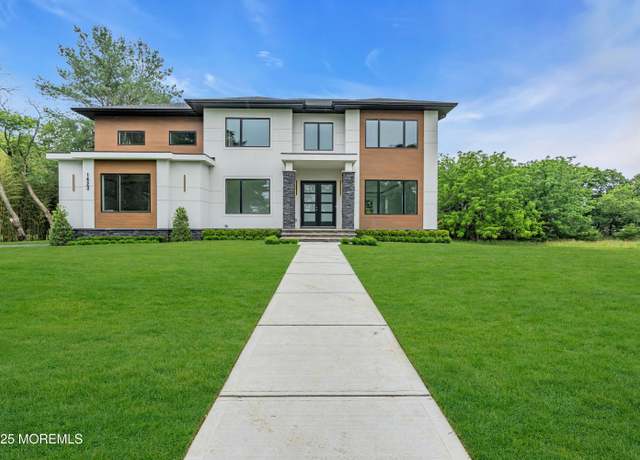 Property at 1423 Anthony Ct, Toms River, NJ 08753, 6 beds, 3.5 baths