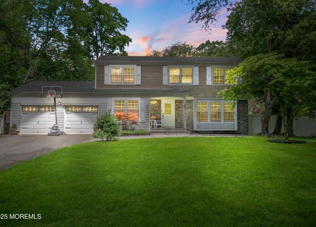 Property at 10 Galahad Dr, Manalapan, NJ 07726, 4 beds, 2.5 baths