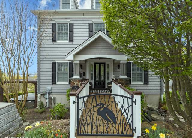 Property at 12 Bay St, Highlands, NJ 07732, 4 beds, 4 baths