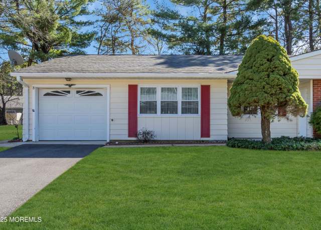 Property at 5 Ohio Dr Unit B, Whiting, NJ 08759, 2 beds, 1 bath