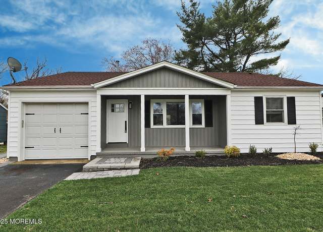 Property at 9 Eton Rd, Toms River, NJ 08757, 2 beds, 2 baths