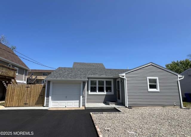 Property at 61 Longman St, Toms River, NJ 08753, 3 beds, 2 baths