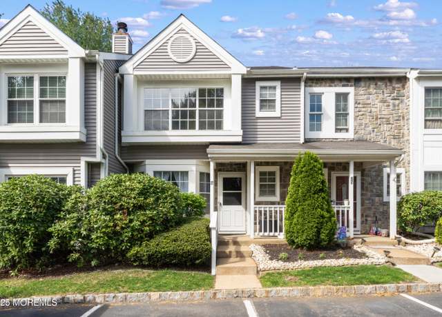 Property at 27 Mainbraid Ct, Tinton Falls, NJ 07753, 3 beds, 2.5 baths
