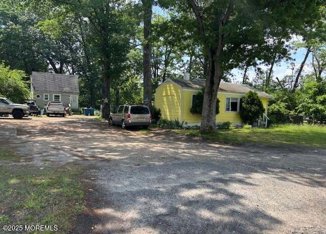Property at 1300 Us Highway 9, Howell, NJ 07731, 3 beds, 1 bath