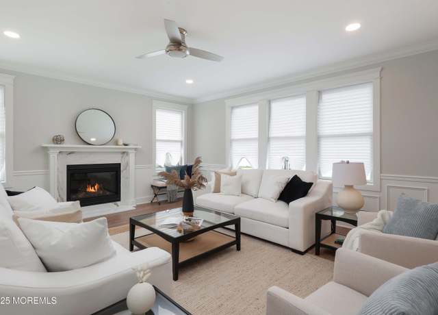 Property at 619 Mistletoe Ave, Point Pleasant, NJ 08742, 4 beds, 3.5 baths