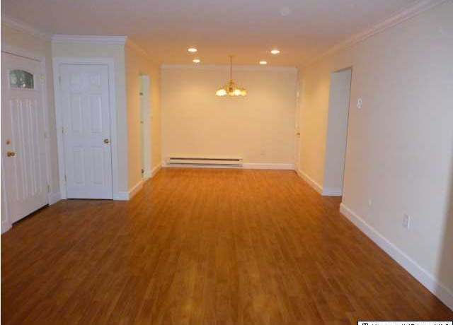 Property at 153 Cross Slope Ct Unit D, Manalapan, NJ 07726, 1 bed, 1 bath