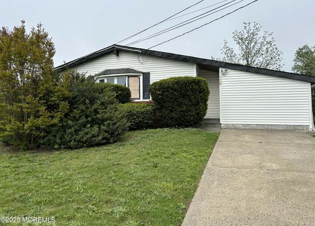Property at 726 Stephen Ter, Neptune Township, NJ 07753, 4 beds, 1.5 baths