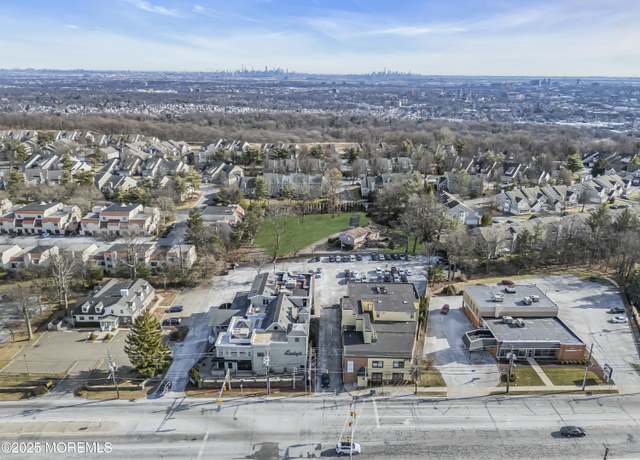 Property at 1 Blueberry, West Orange, NJ 07052