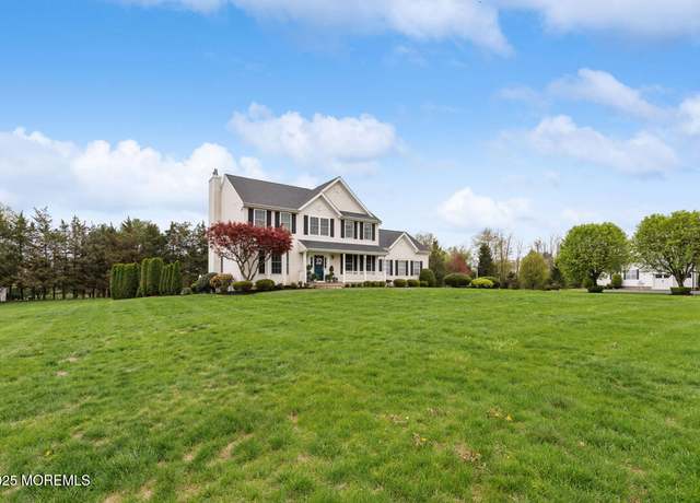 Property at 5 Trotter Way, Cream Ridge, NJ 08514, 4 beds, 2.5 baths