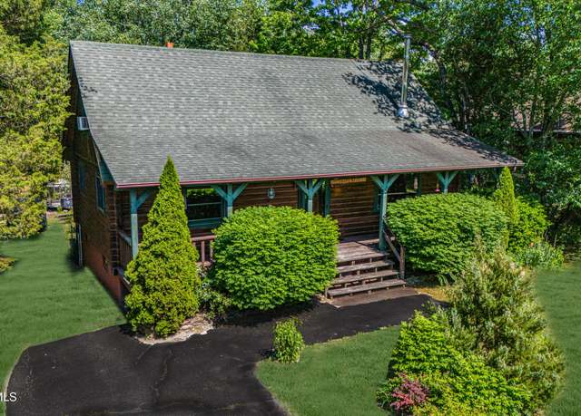 Property at 461 Harmony Rd, Jackson, NJ 08527, 3 beds, 3 baths