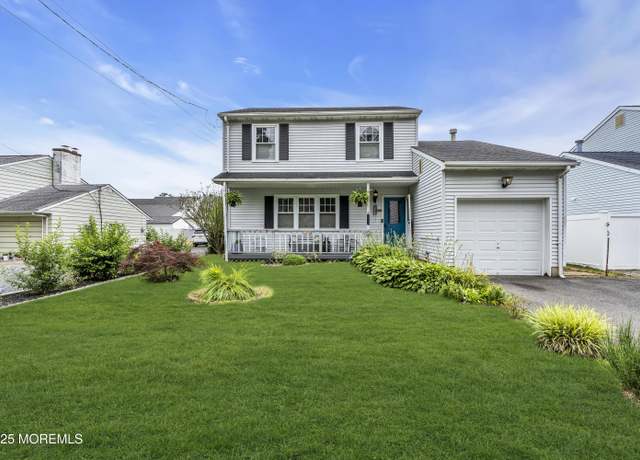 Property at 149 Silver Bay Rd, Toms River, NJ 08753, 3 beds, 1.5 baths